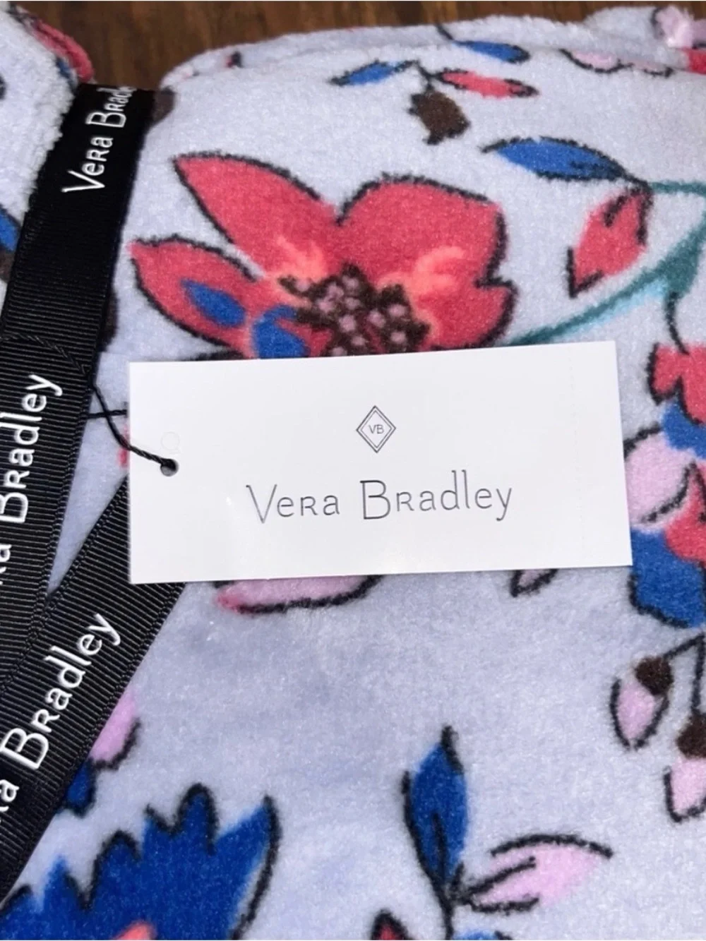 SEALED Vera Bradley Plush Throw Blanket (80